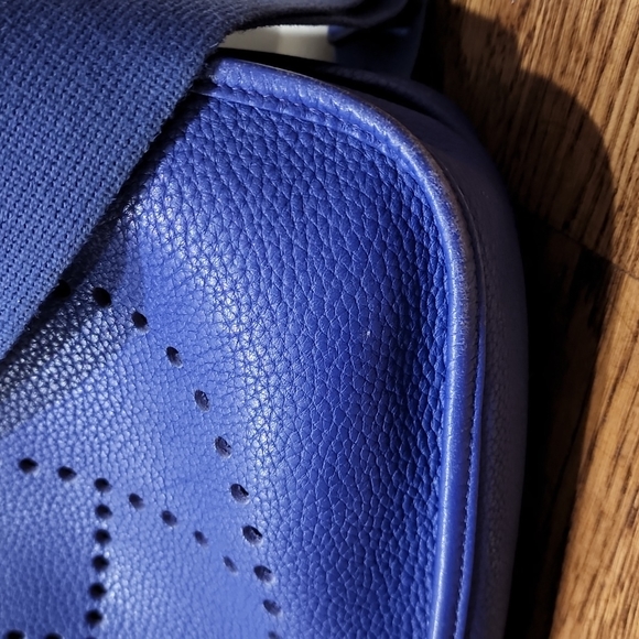 SOLD HERMES Electric Blue Clemence Leather Evelyne III 33 Bag - Picture 4 of 16